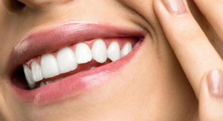 Profesionalni zubar Praha 2 kvalitni pece o vase zuby a celkovou pohodu